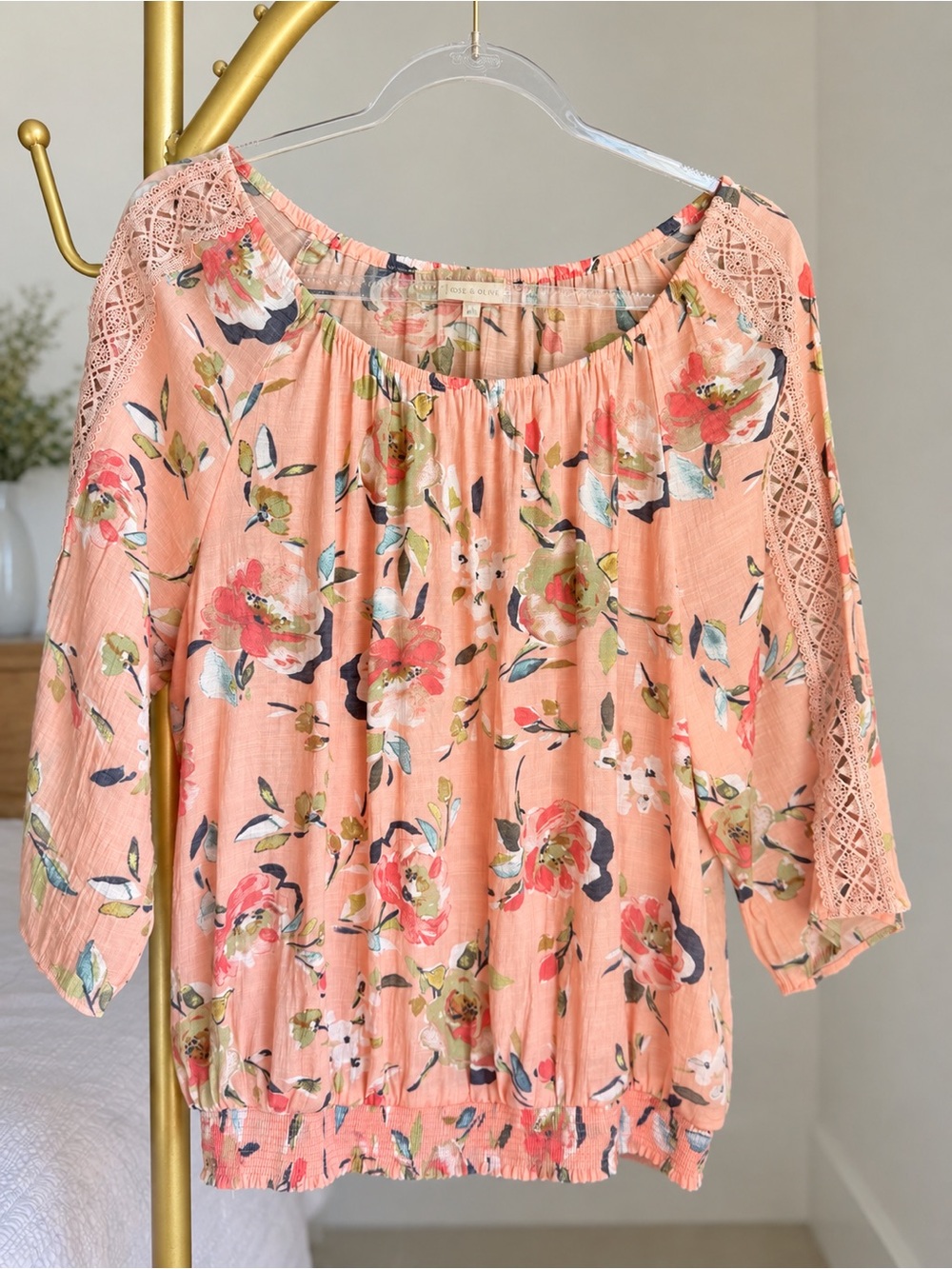 Hope & Olive Floral Lace Trim Boho Blouse Peach Coral Size L
